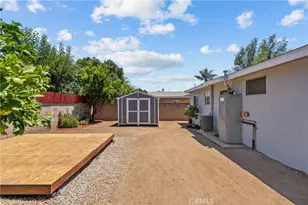 11144 Laurel Canyon Blvd, Los Angeles, CA 91340 - Photo 34