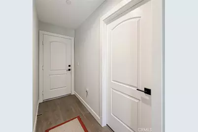 946 Warwick, Thousand Oaks, CA 91360 - Photo 6