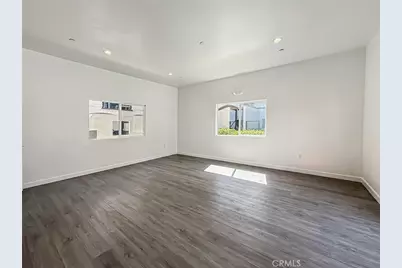 946 Warwick, Thousand Oaks, CA 91360 - Photo 60