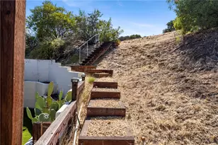 251 S Skyline, Thousand Oaks, CA 91361 - Photo 44