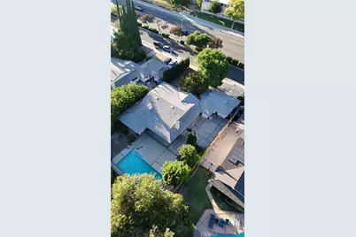 19208 Lassen, Northridge, CA 91324 - Photo 46