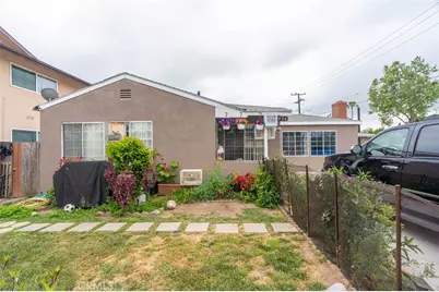 4954 W 118th Street, Hawthorne, CA 90250 - Photo 2