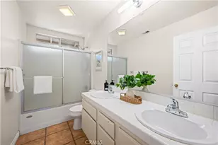 15168 Holiday Way, Sylmar, CA 91342 - Photo 22