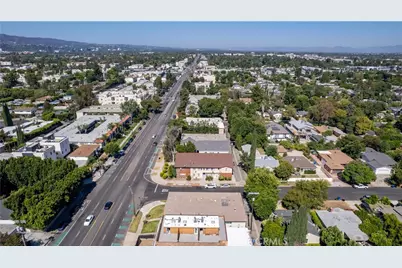 14205 Burbank Boulevard, Sherman Oaks, CA 91401 - Photo 18