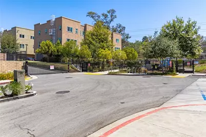 12800 N Watt Lane #D, Sylmar, CA 91342 - Photo 28