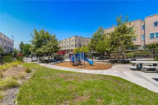 12800 N Watt Ln, Sylmar, CA 91342 - Photo 44