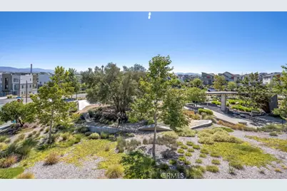 27544 Feathery Cassia Way, Valencia, CA 91381 - Photo 46