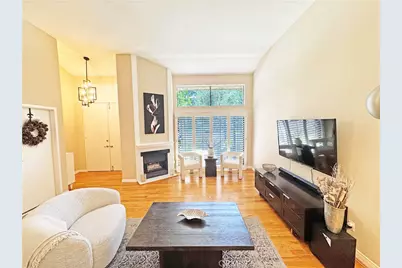 6145 Shoup Avenue #58, Woodland Hills, CA 91367 - Photo 2