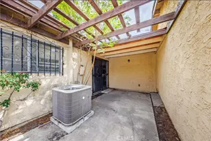 11332 Strathern, Sun Valley, CA 91352 - Photo 24