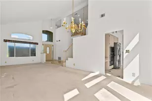 14653 Ramli Dr, Canyon Country, CA 91387 - Photo 12