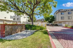 11150 Glenoaks, Pacoima, CA 91331 - Photo 42