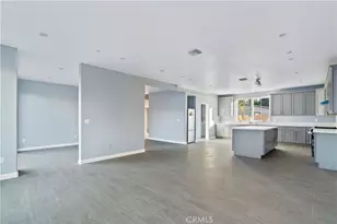 20811 W Seeasons Ln, Winnetka, CA 91306 - Photo 10