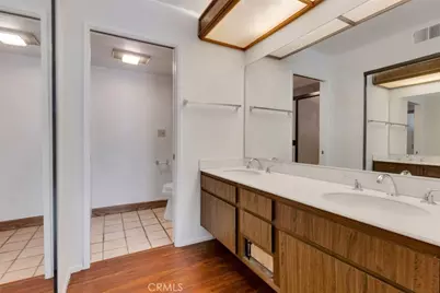 230 Bethany Road #211, Burbank, CA 91504 - Photo 42