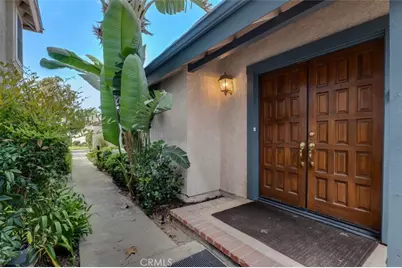 1820 Suntree Lane, Simi Valley, CA 93063 - Photo 2