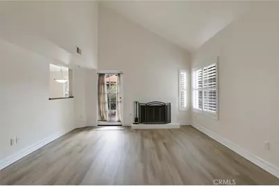 1820 Suntree Lane, Simi Valley, CA 93063 - Photo 4