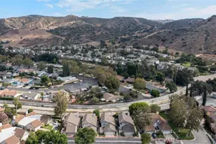 1820 Suntree Ln, Simi Valley, CA 93063 - Photo 32