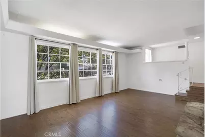 23635 Bessemer Street, Woodland Hills, CA 91367 - Photo 4