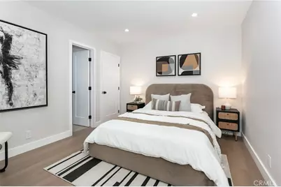 6853 Willis Avenue, Van Nuys, CA 91405 - Photo 8