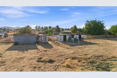 9344 E Avenue T8, Littlerock, CA 93543 - Photo 16