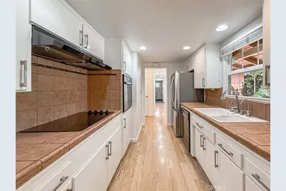 862 Camino La Maida, Thousand Oaks, CA 91360 - Photo 18