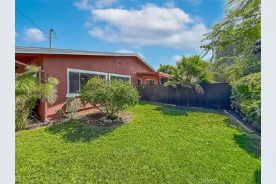 862 Camino La Maida, Thousand Oaks, CA 91360 - Photo 48