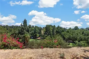 16622 Knollwood Dr, Granada Hills, CA 91344 - Photo 44