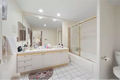 4477 Woodman #310, Los Angeles, CA 91423 - Photo 12
