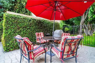 4477 Woodman #310, Los Angeles, CA 91423 - Photo 26