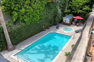4477 Woodman, Los Angeles, CA 91423 - Photo 28