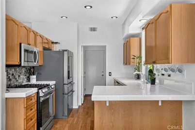 27630 Iris, Castaic, CA 91384 - Photo 8