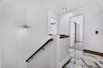 27630 Iris, Castaic, CA 91384 - Photo 16