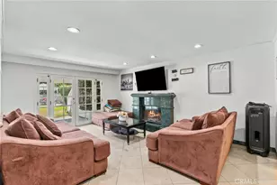 18012 Raymer, Northridge, CA 91325 - Photo 14