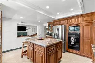 18012 Raymer, Northridge, CA 91325 - Photo 10