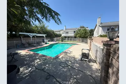 18012 Raymer, Northridge, CA 91325 - Photo 6