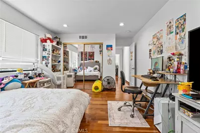 18012 Raymer, Northridge, CA 91325 - Photo 28