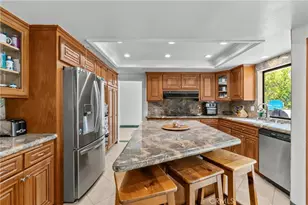 18012 Raymer, Northridge, CA 91325 - Photo 8