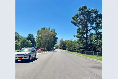 2750 Sierra Vista Way, Bishop, CA 93514 - Photo 12