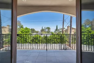 18267 Valley Vista Blvd, Tarzana, CA 91356 - Photo 34