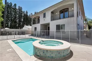 18267 Valley Vista Blvd, Tarzana, CA 91356 - Photo 2