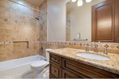 18267 Valley Vista Boulevard, Tarzana, CA 91356 - Photo 32