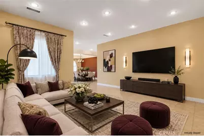18267 Valley Vista Boulevard, Tarzana, CA 91356 - Photo 12