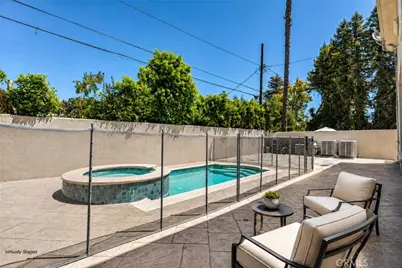 18267 Valley Vista Boulevard, Tarzana, CA 91356 - Photo 38