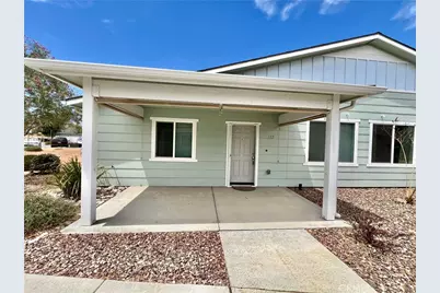 122 Veteran Place, Palmdale, CA 93550 - Photo 2