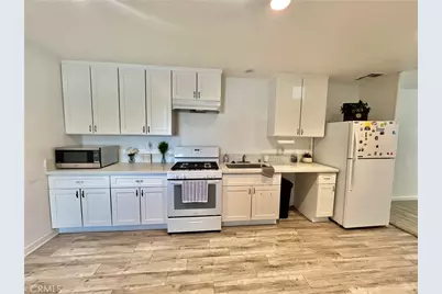 122 Veteran Place, Palmdale, CA 93550 - Photo 8