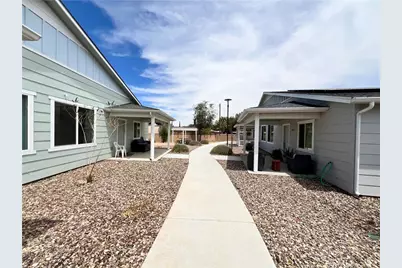 122 Veteran Place, Palmdale, CA 93550 - Photo 4