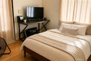 9317 Ave Thompson, Chatsworth, CA 91311 - Photo 8