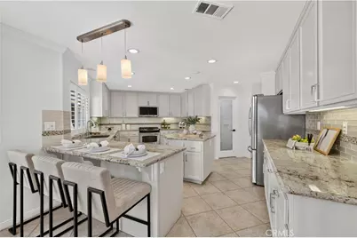 21149 Lone Star, Saugus, CA 91390 - Photo 12