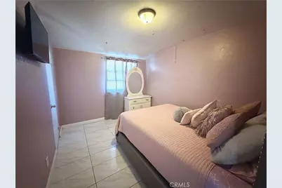 302 E Avenue R11, Palmdale, CA 93550 - Photo 12