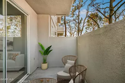 2805 W Avenue K12 Apt#143, Lancaster, CA 93536 - Photo 18