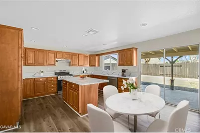 2116 Knollwood Court Court, Rosamond, CA 93560 - Photo 8